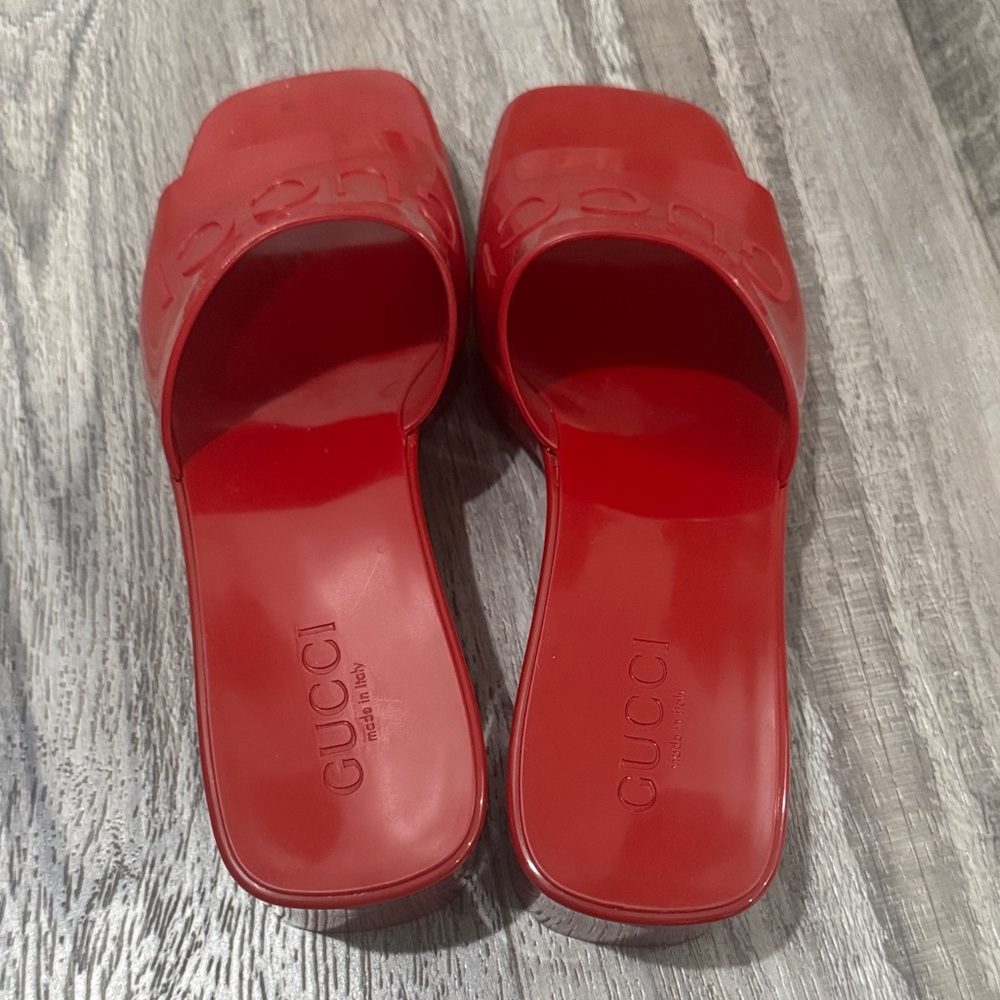 Gucci Women's Bold Red Mules - Picture 2 of 8